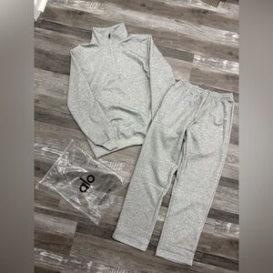 ALO Yoga Gray Men's Shirt